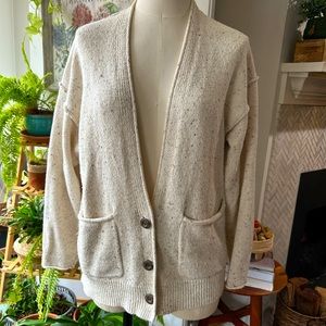 Universal Thread sweater cream color three buttons long sleeve